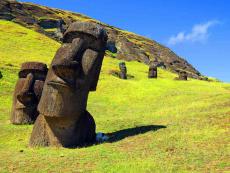 Khám phá bí ẩn phần dưới lòng đất tượng đá trên đảo Phục Sinh