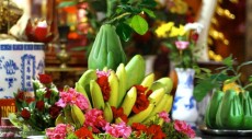 Cách bài trí bàn thờ vào ngày Tết